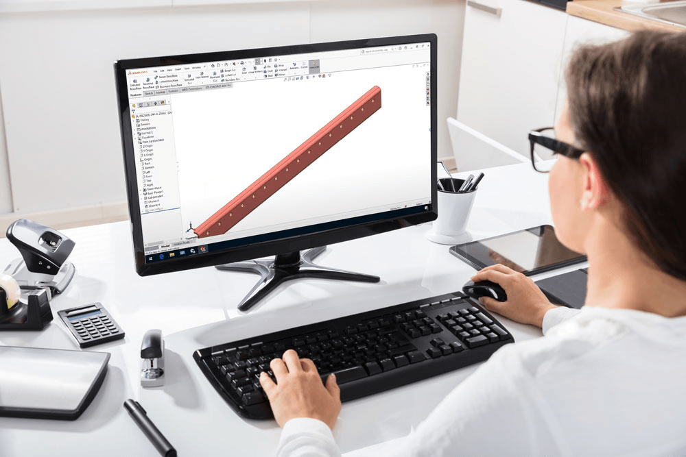 cad-automation-bildschirm-arbeitsplatz